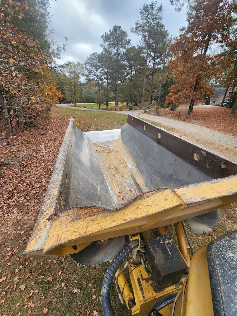 2012 CATERPILLAR 725 - Image 10